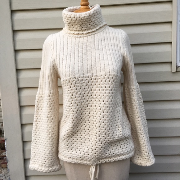 Vintage crochet knit bell turtleneck sweater S
